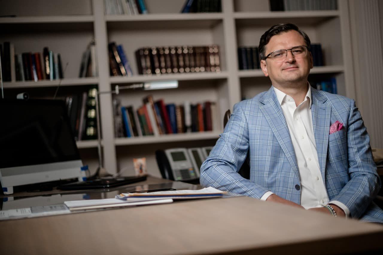 Кулеба закликає Угорщину не «розкручувати емоції» через газовий скандал