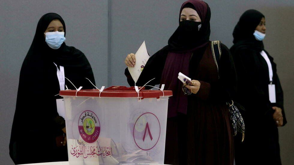На перших в історії Катару парламентських виборах із 30 жінок-кандидаток не обрали жодну