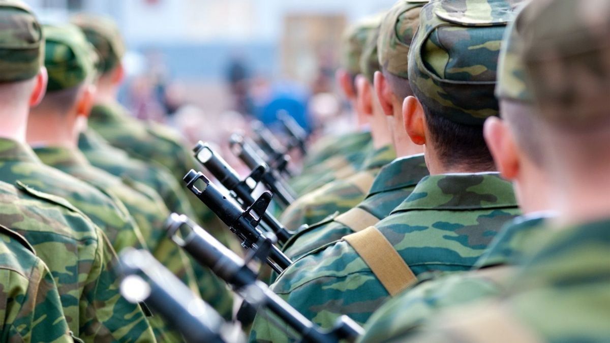 В окупованому Криму забрали до армії РФ 34 тисячі юнаків