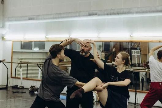 Винова краля модернова: Раду Поклітару представить четвертий балет на музику Петра Чайковського