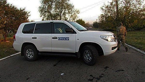 Міжнародний тероризм: Україна обурена взяттям в заручники спостерігачів ОБСЄ у Горлівці