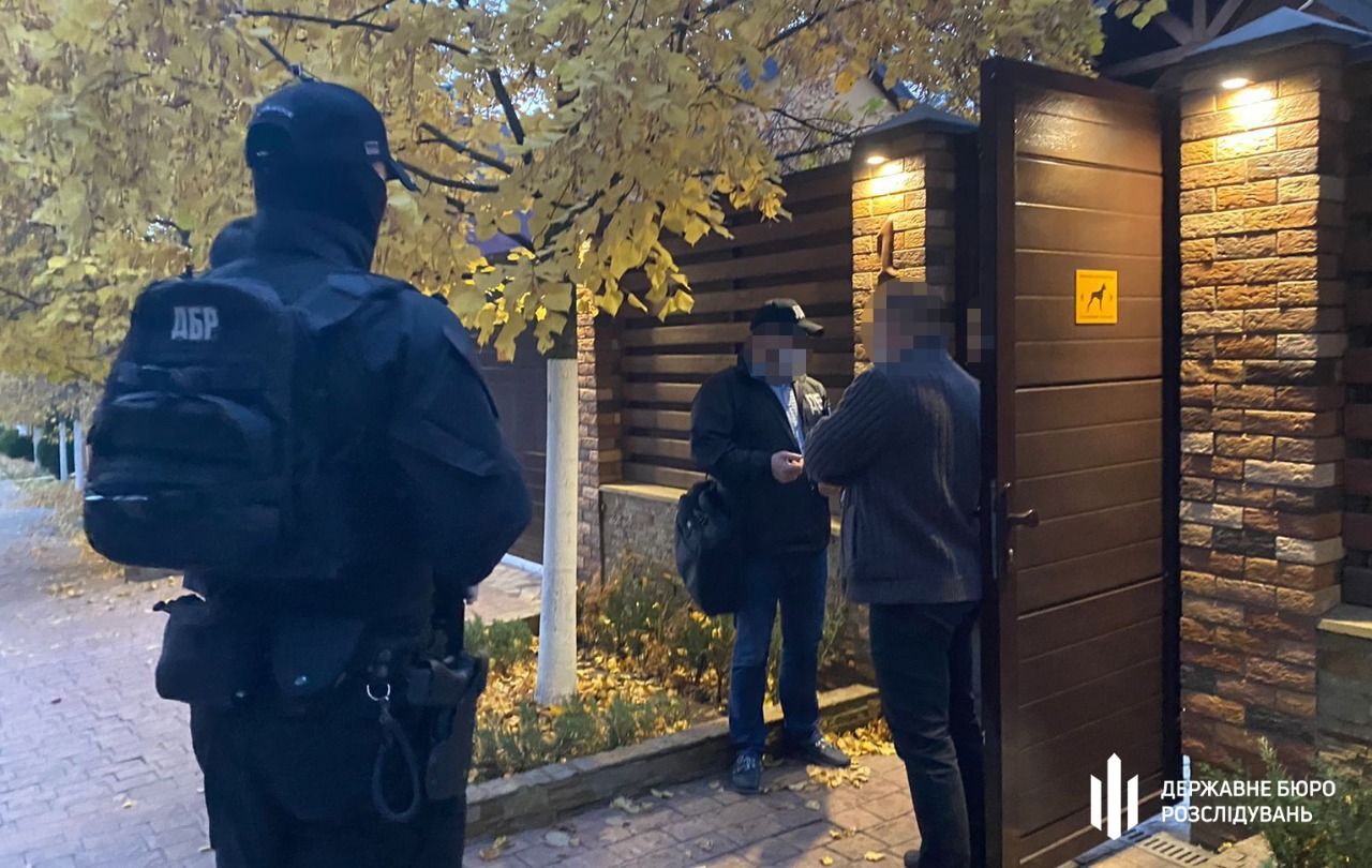 ДБР викрило поновлення масштабної діяльності контрабандистів внесених до санкційних списків РНБО, фото