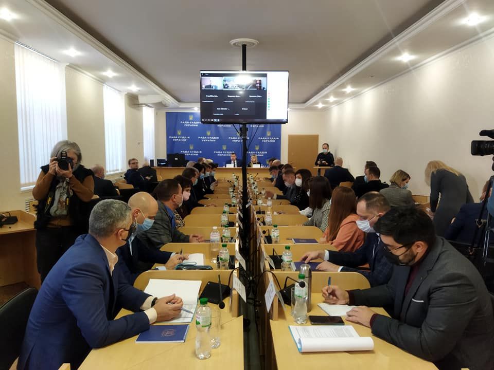 Рада суддів нарешті обрала кандидатів до етичної ради
