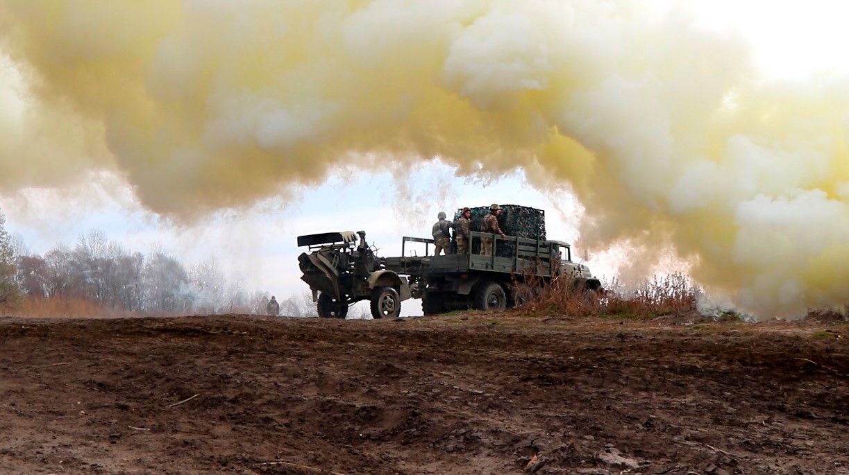 На Луганщині ЗСУ тренувалися відбивати спробу прориву ворожої бронетехніки, фото