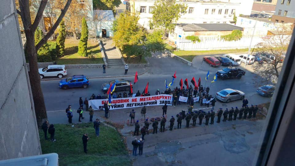 Другої «Криворіжсталі» не вийшло: завод «Більшовик» продали за підозріло скромні гроші