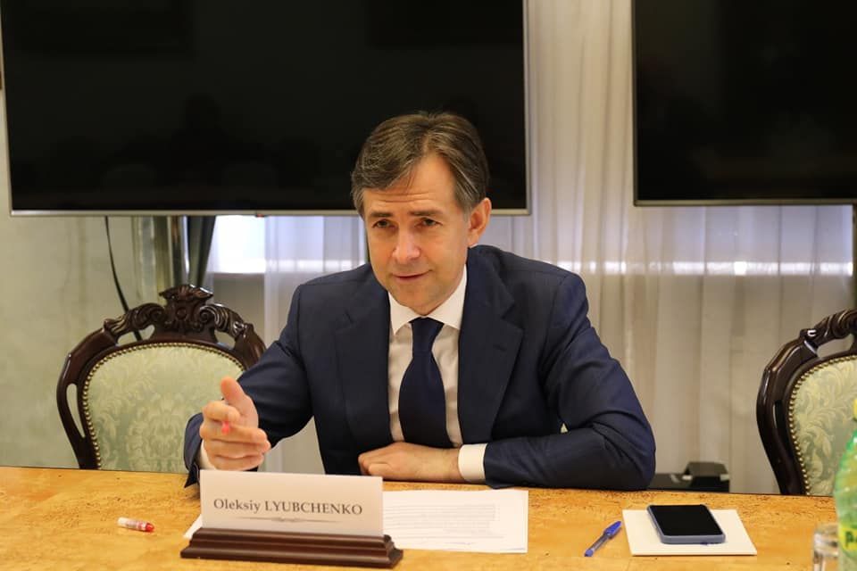 Міністр економіки Любченко написав заяву про відставку