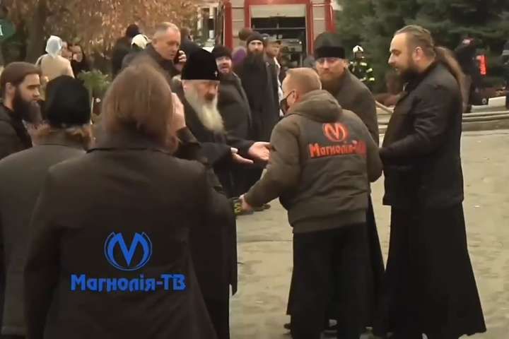 Ченцям Лаври загрожує три роки буцегарні за напад на журналістів