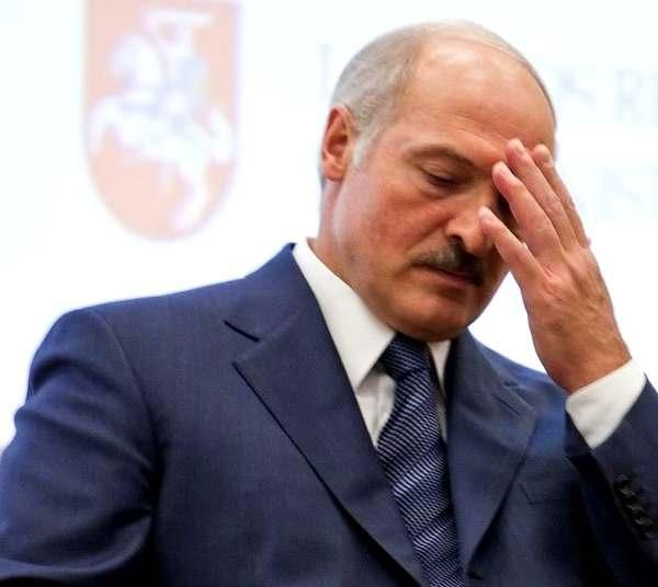 ЄС анулював спрощену видачу віз білоруським чиновникам