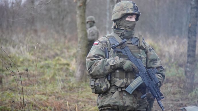 Поляки затримали групу мігрантів, які прорвали білоруський кордон