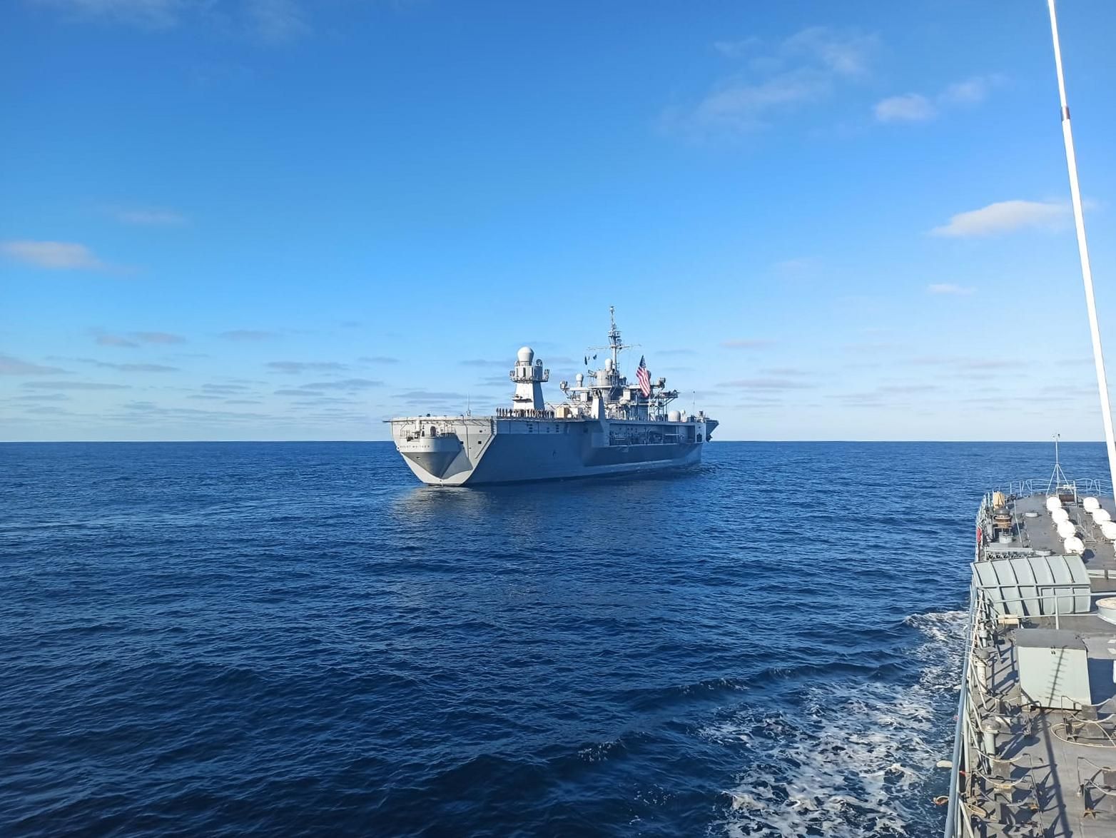 У Чорному морі тренувалися кораблі ВМС України і НАТО, фото
