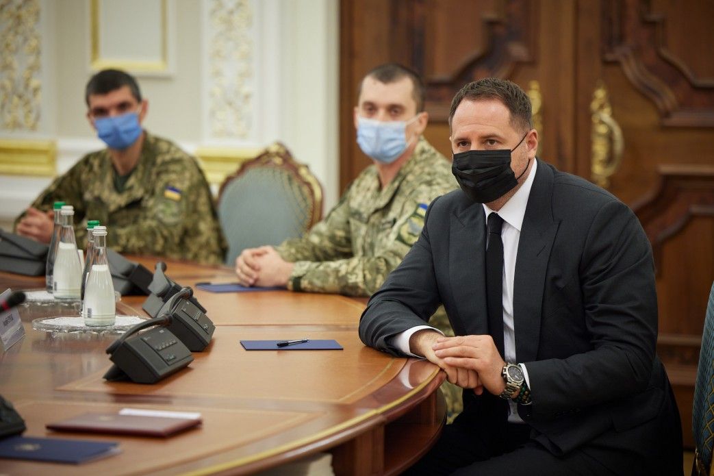 Ювілей Єрмака: Офіс президента заперечує гучне святкування у «Синьогорі»