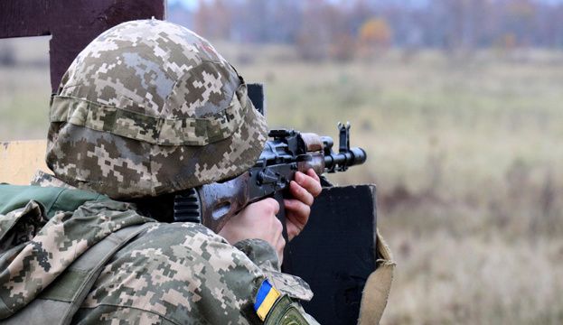 Російські окупанти знову порушували режим тиші на Донбасі