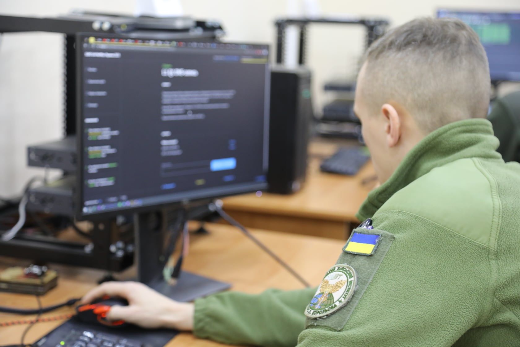 Курсанти Житомирського військового інституту взяли участь в міжнародних кібернавчаннях, фото