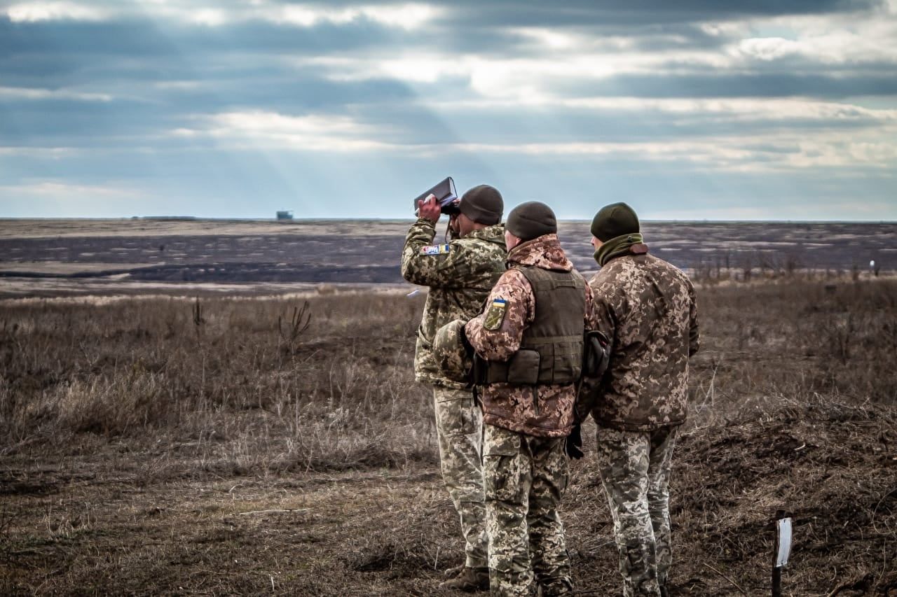 На Донбасі зафіксовано сім обстрілів: поранений захисник України