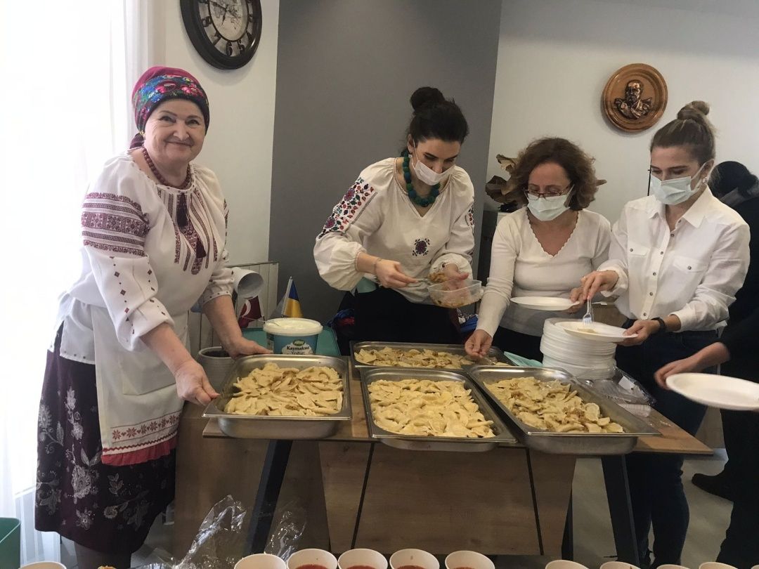 Українська діаспора Туреччини провела Андріївські вечорниці