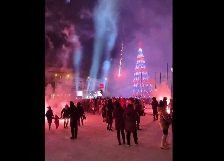 У Луганську запустили салют прямо у натовп з дітьми