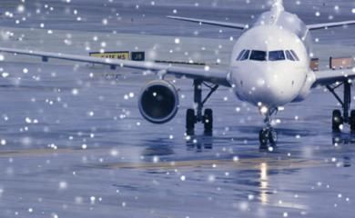 Літак з Єгипту не зміг приземлитися в Запоріжжі через снігопад