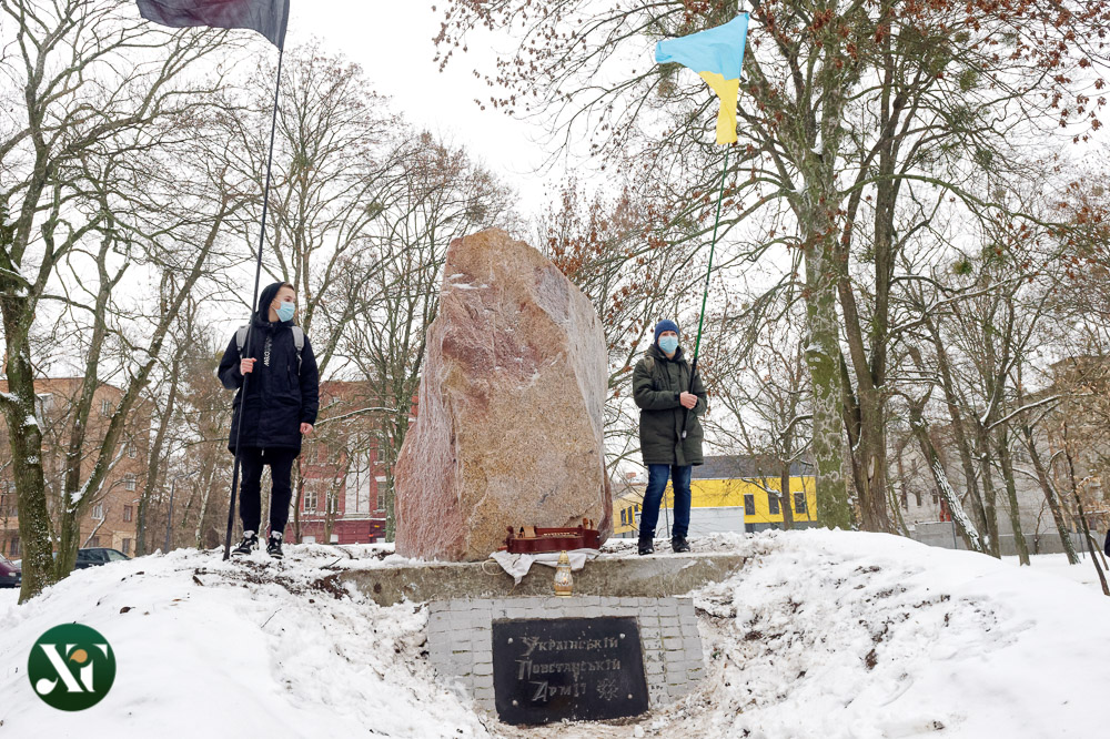 У Харкові відновили пам’ятний знак, який пережив 100 нападів проросійських вандалів