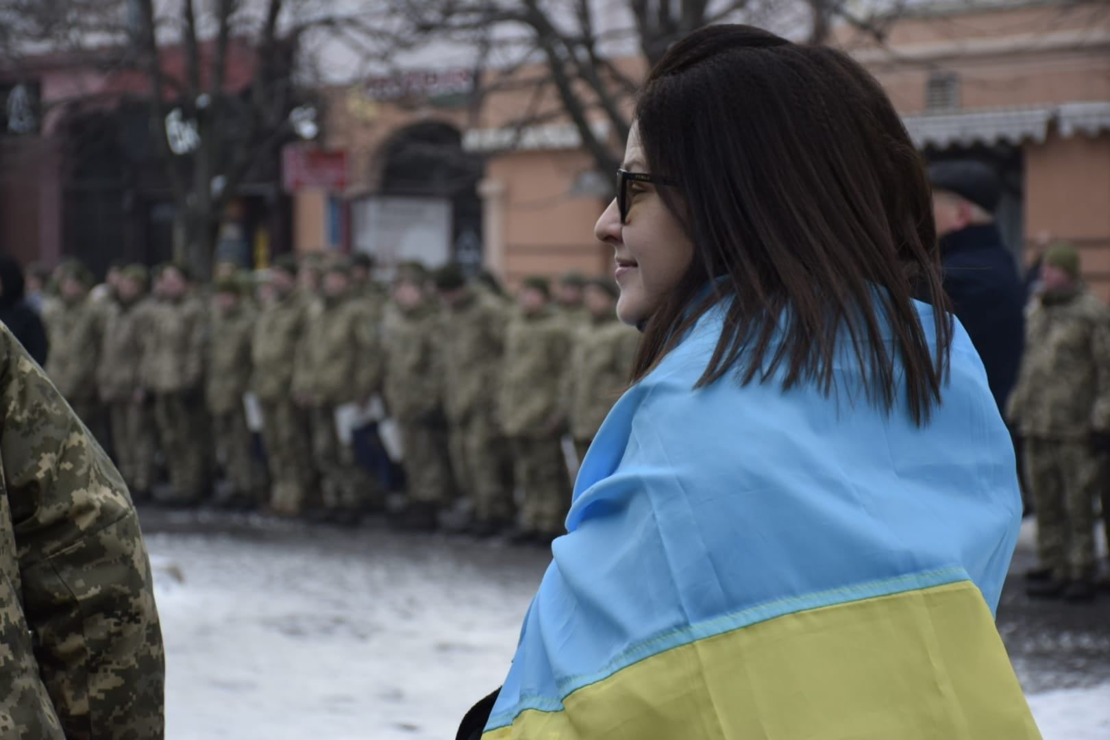 У Раді пропонують зробити військовий облік жінок добровільним