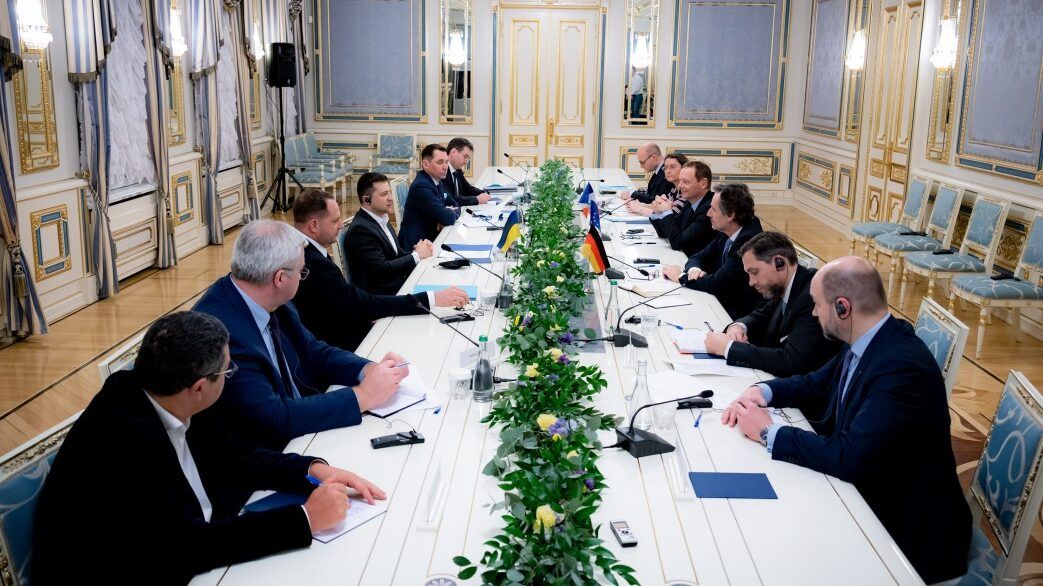 Зеленський та партнери України у Нормандському форматі обговорили подальші кроки мирного урегулювання російсько-українського конфлікту