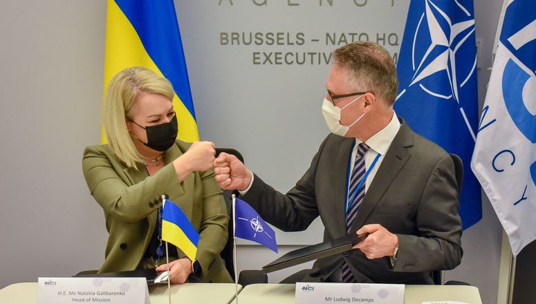 Україна й НАТО підписали оновлений меморандум