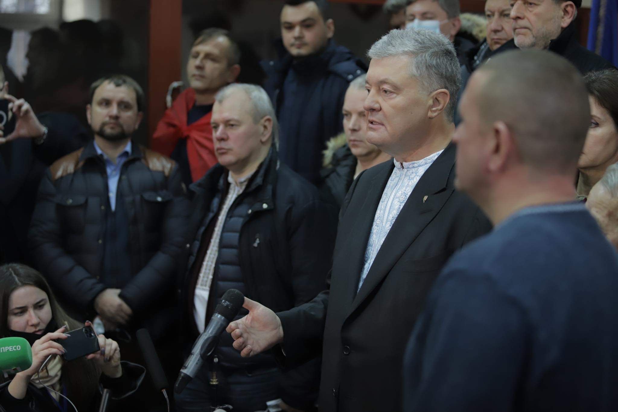 Захист Порошенка оскаржить ухвалу суду