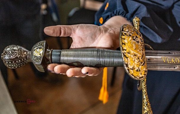 В Україну із Польщі привезуть меч гетьмана Сагайдачного