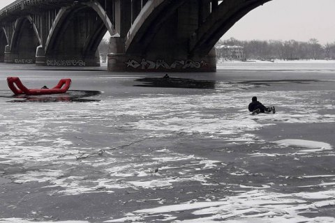Одержиш по  зубах