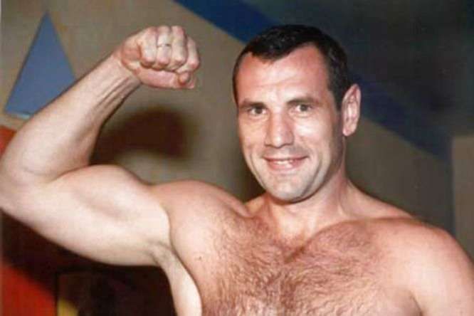 Знаменитого українського боксера Вірчиса знайшли мертвим
