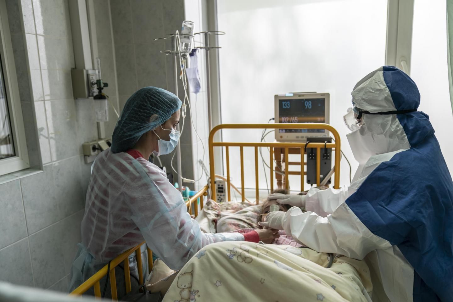 В Україні змінили тривалість амбулаторного та стаціонарного лікування пацієнтів із COVID-19