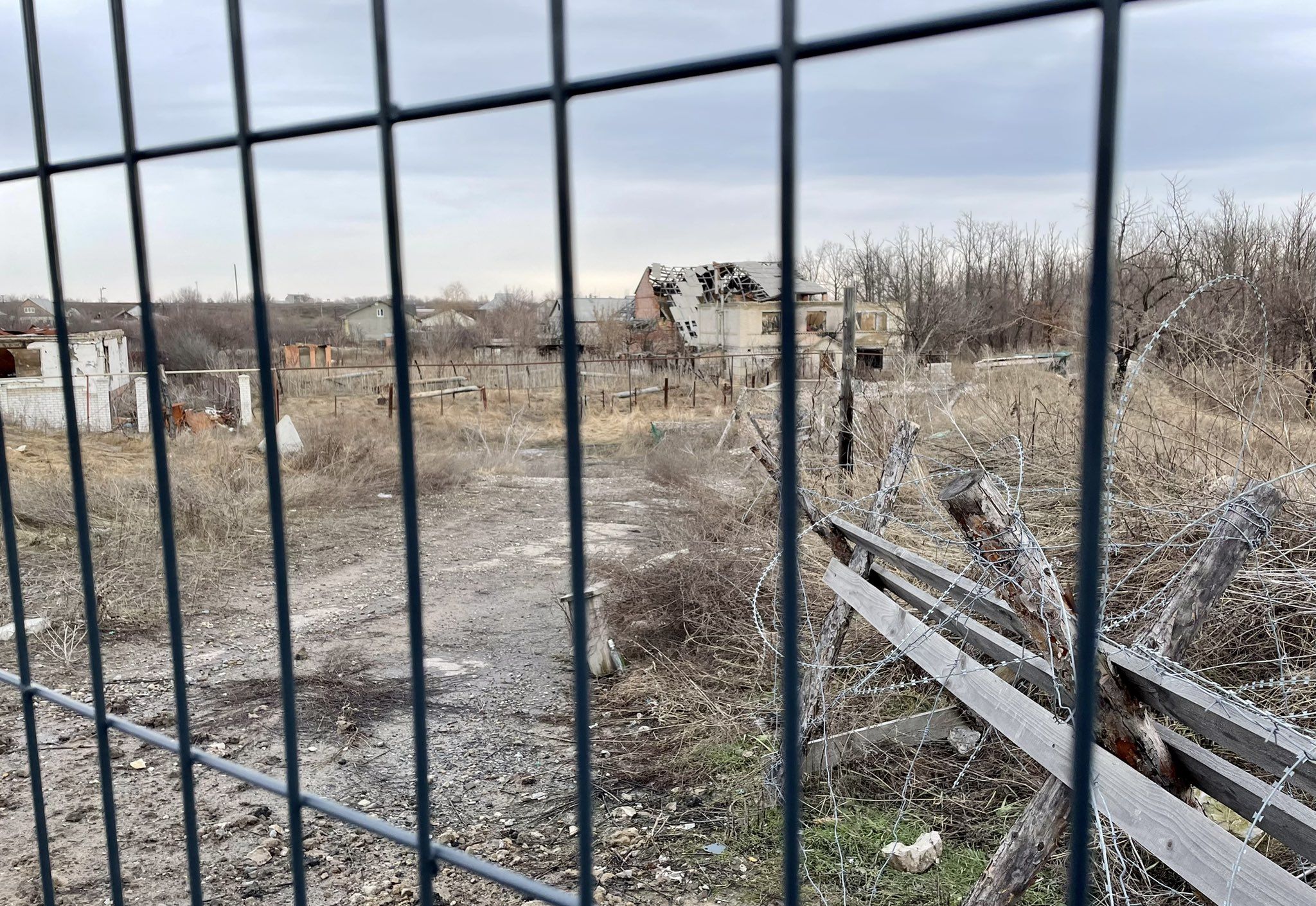 Іноземні журналісти мають їздити в ОРДЛО через українські КПВВ – Ткаченко