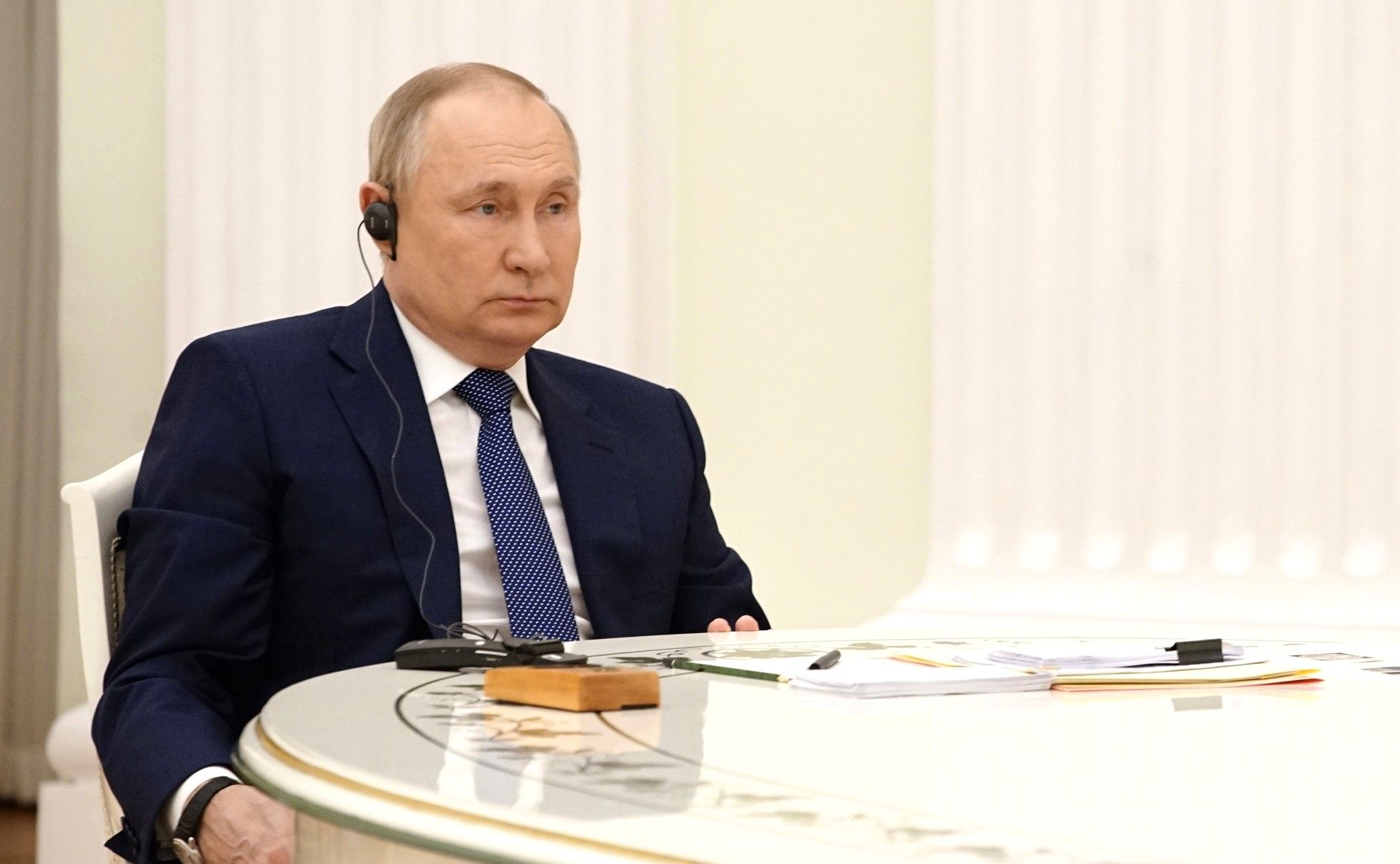 Путін уточнив свої слова про «терпи, моя красуне»