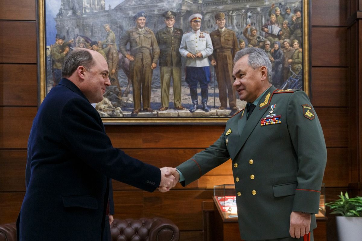 Бен Воллес після візиту до Москви згадав Гітлера і «подих Мюнхена»