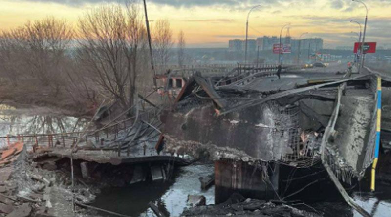 Битва за Київ: ЗСУ підірвали мости через річки Тетерів та Ірпінь