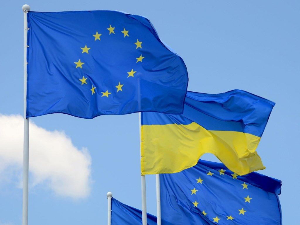 Додаткова зброя та санкції на підході—Кулеба