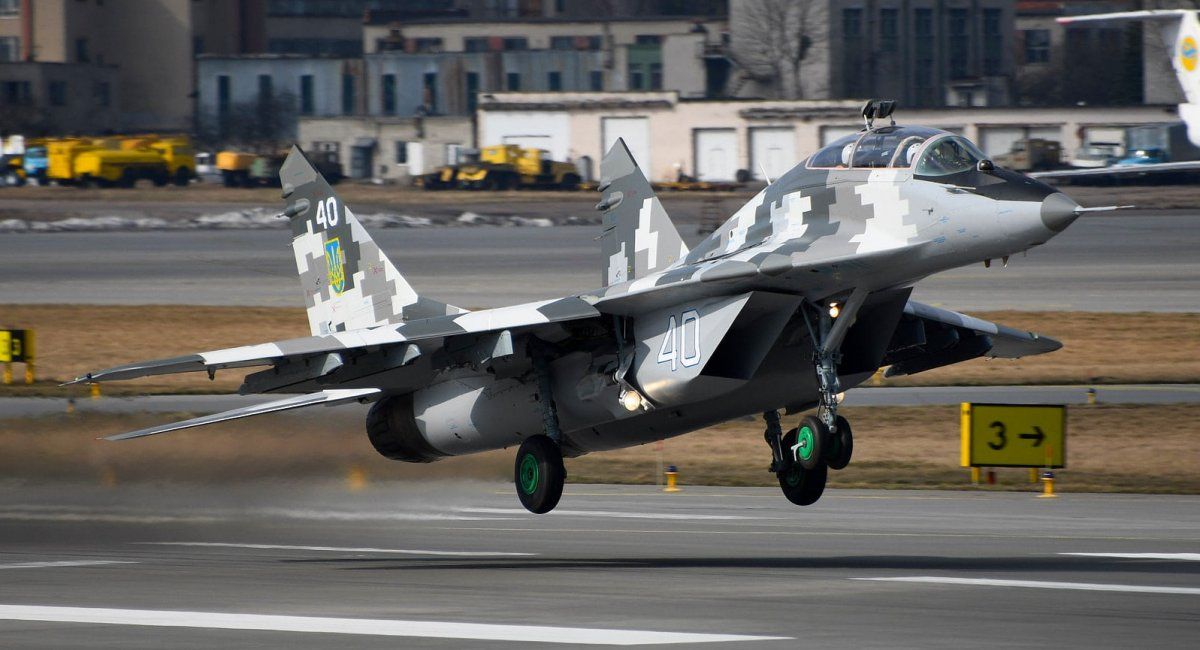 Зеленський закликає Захід не затягувати із наданням ЗСУ бойових літаків