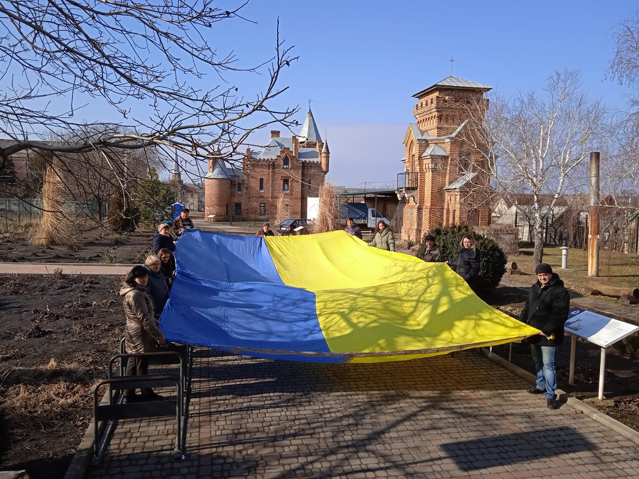 Садиба Попова на Запоріжжі пограбована російськими орками, фото