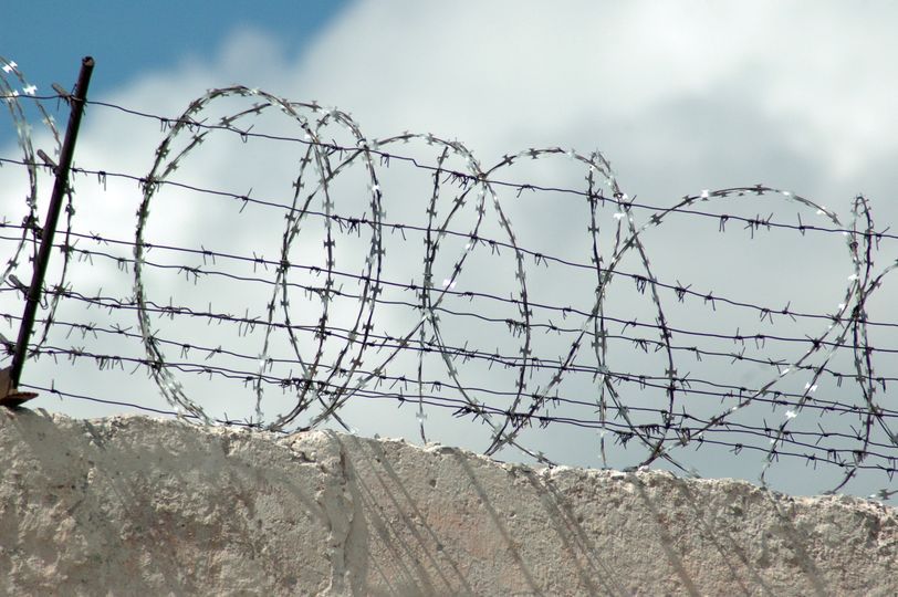 Україна запустила роботу таборів для військовополонених окупантів