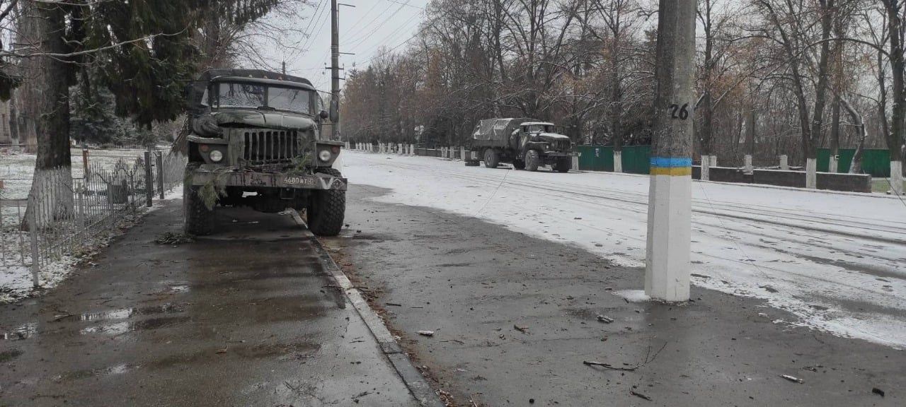 «Смотри как они жили»: жінка рашиста-мародера замовляє награбоване ледь не за списком