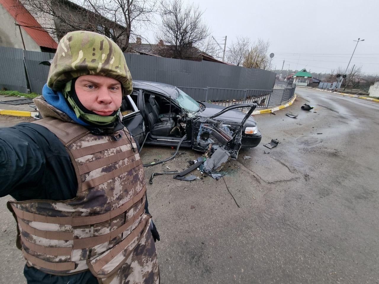 Телеведучий Комаров показав перші кадри з визволеної Бучі