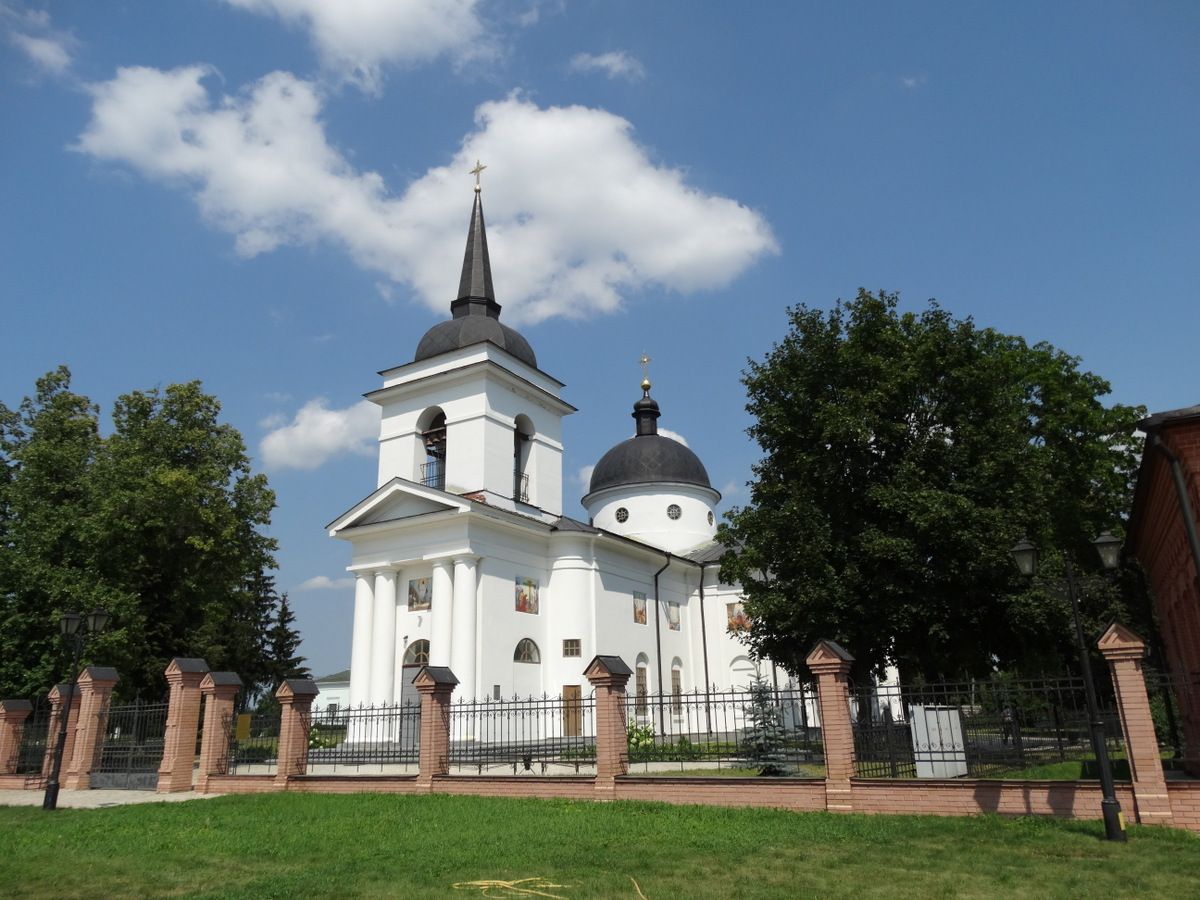 Усипальниця Розумовського: у Батурині відмовили УПЦ МП в оренді Воскресенської церкви