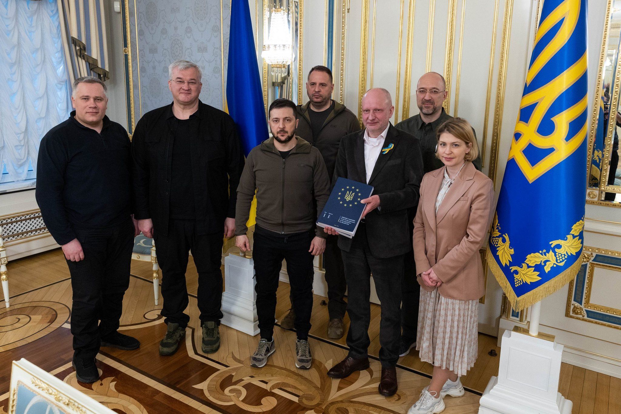 Анкета кандидата у члени ЄС: Україна відправила першу частину до Брюсселю