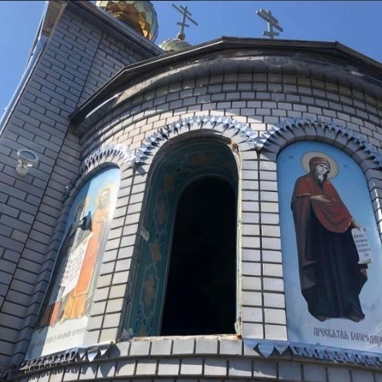 Росіяни гатять по «вірі» і руйнують православні храми