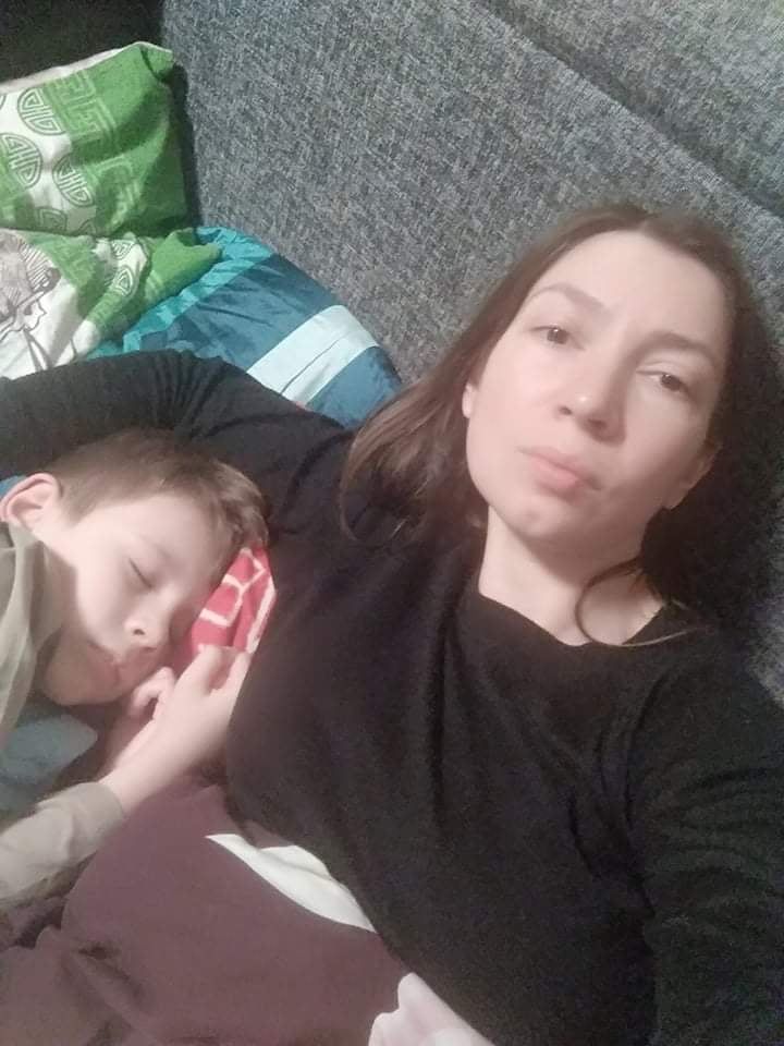 Киянка Наталка завжди подумки в Маріуполі, де її чоловік захищає Україну