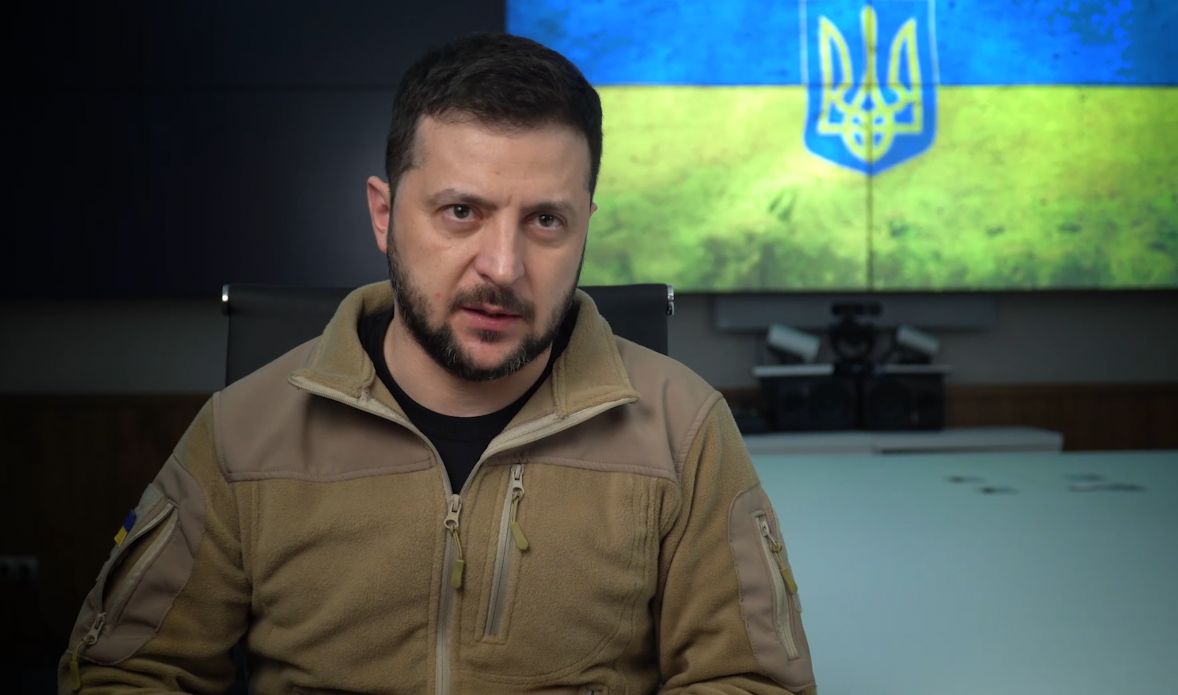 Якщо не буде брехні: Зеленський анонсував евакуацію медиків і поранених з «Азовсталі»