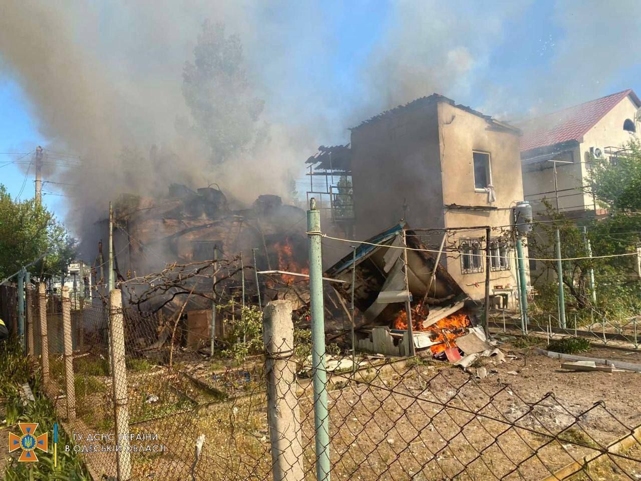Російські війська знову вдарили ракетами по Одещині, Миколаївщині  та Криворіжжі, є багато поранених