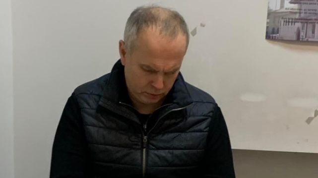 Нестор Шуфрич виїхав з України
