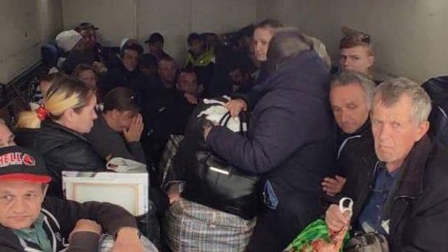 Рашисти обстріляли евакуаційні  автобуси  на Луганщині