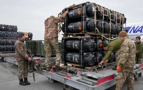 Україна на першому місці в світі по одержанню військової допомоги від США – WP