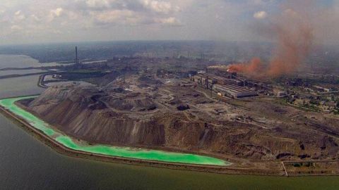 Азовському морю загрожує вимирання після бомбардування Маріуполя